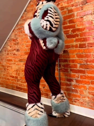 Striped Faux Fur Collared Filled Statement Jacket